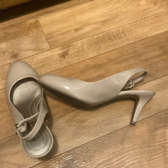 Nude heels